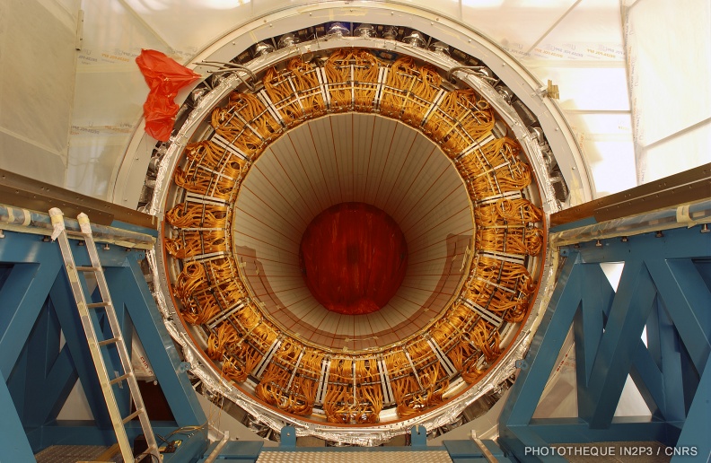 ATLAS - CERN/IJCLab -EX-0309029-04