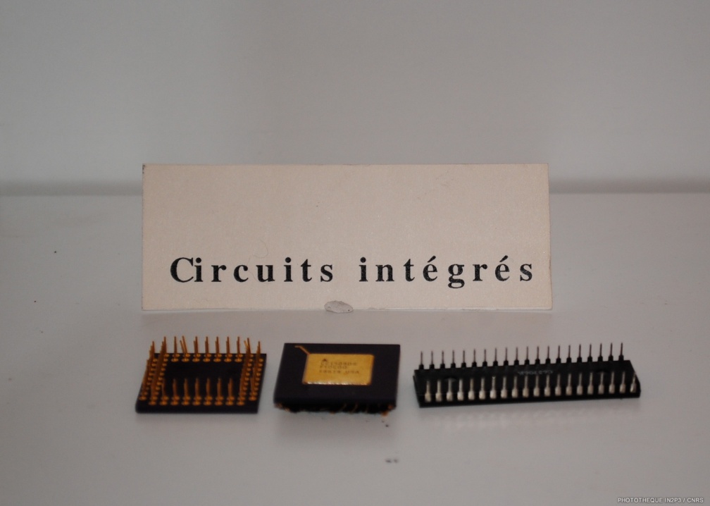Circuits intégrés - Delphi