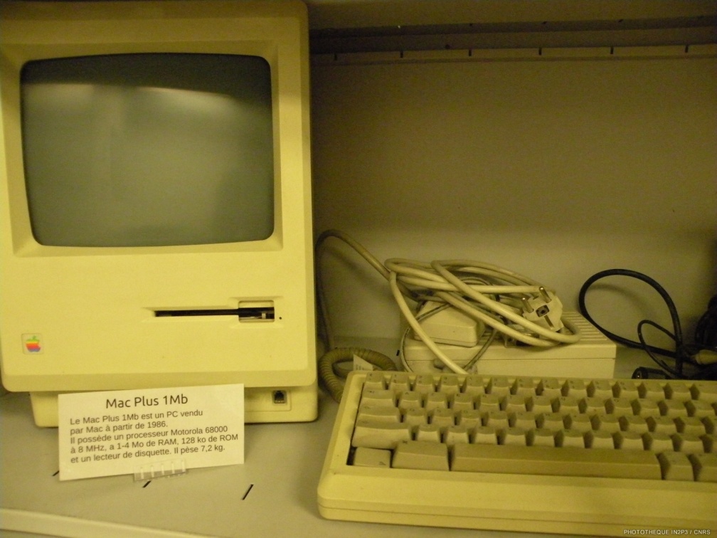 Mac Plus 1 Mb