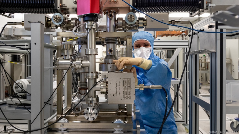 Raccordement des diagnostics du banc de conditionnement RF sur une paire de coupleurs de puissance