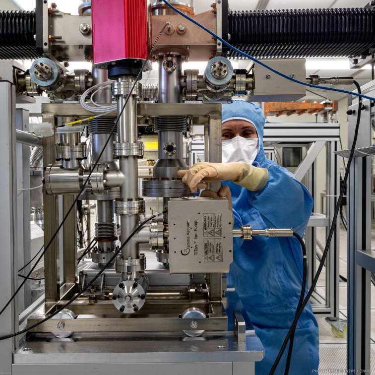 Raccordement des diagnostics du banc de conditionnement RF sur une paire de coupleurs de puissance