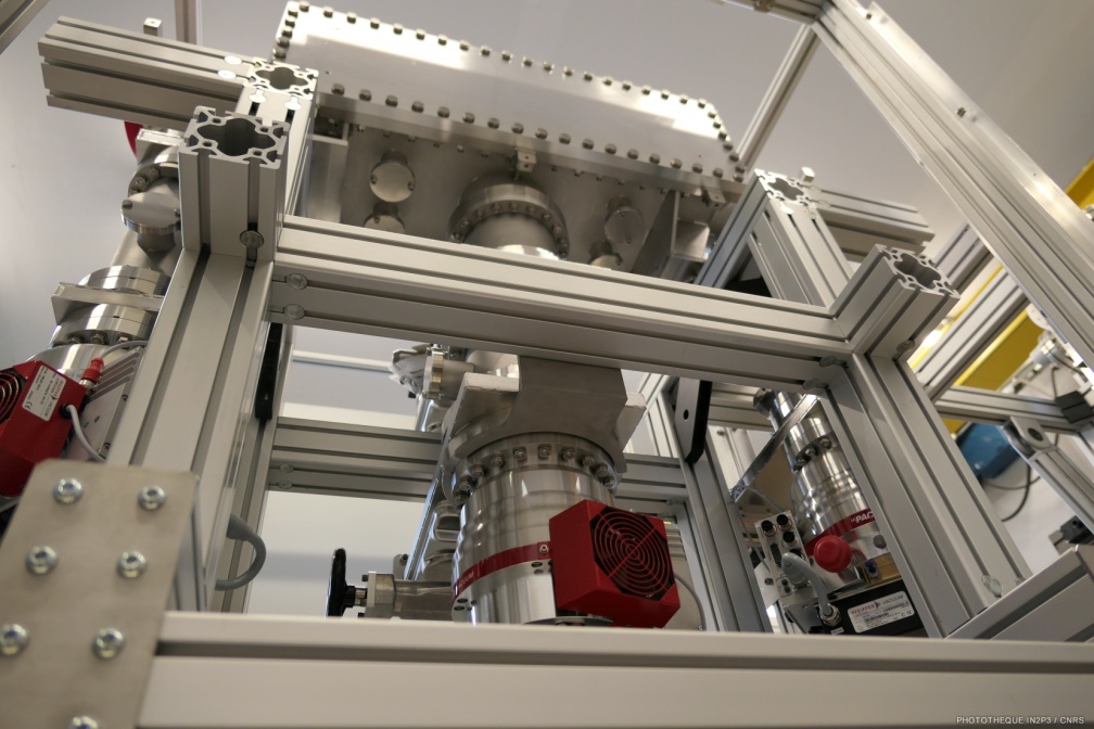 Projet SPES BC. Selective Production of Exotic Species - Beam Cooler