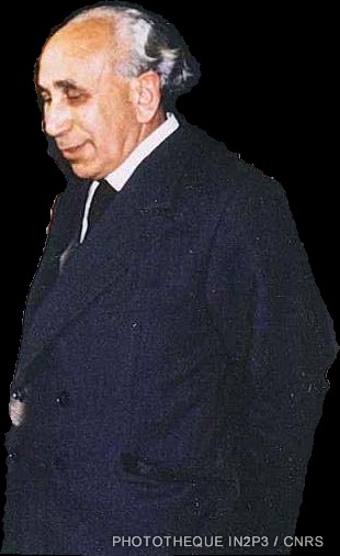 LPC Caen, la création 1947. Professeur Maurice SCHERER est nommé titulaire de la chaire de physique de l’Université de Caen en 1947 et créé le laboratoire de physique corpusculaire.