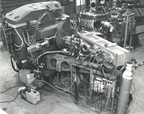 LPC Caen, La reconversion (1970-1980). Spectromètre magnétique des aires expérimentales de l’ensemble ALICE de l’IPN Orsay : aimant déflecteur et chambre d’ionisation (1977).