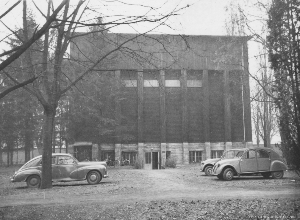 Bâtiment de l'accélérateur Cockroft-Walton