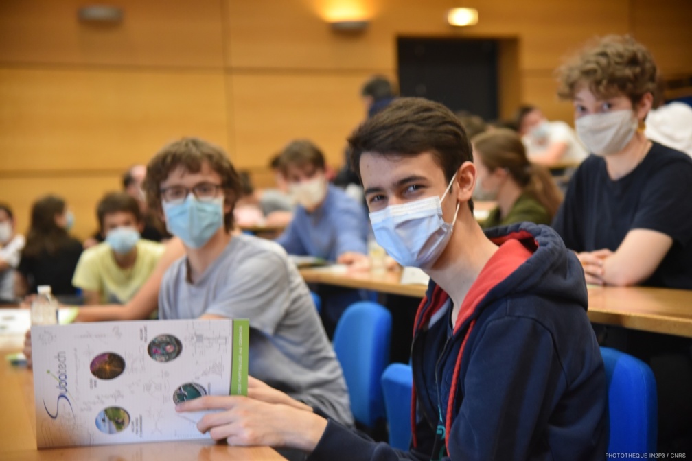 32692 Lycéen 6016x4016