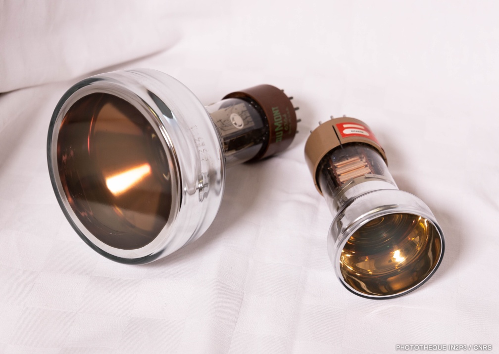 4 d p photomultiplicateur 00049