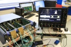 Banc de test de la carte PCIe40 (©CPPM) et caractérisation des liens sériels optiques 5 Gbps pour l'expérience LHCb