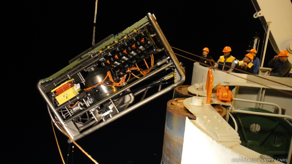 Déploiement du Nœud 1 de connexion du LSPM avec un navire câblier d'Orange Marine