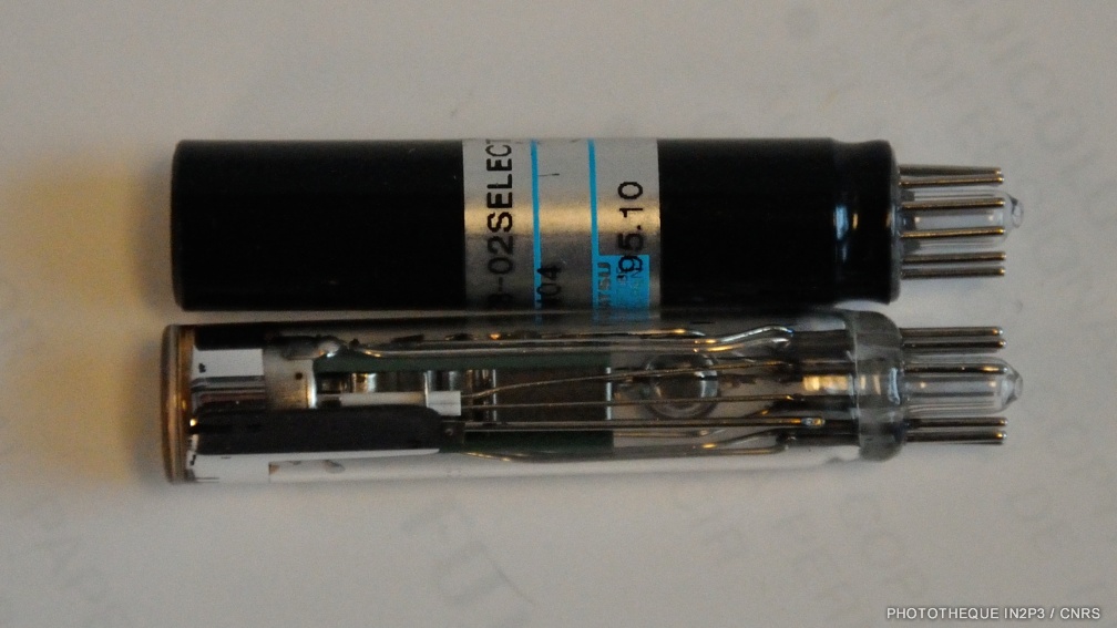 Photomultiplicateurs de la caméra de l'expérience CAT