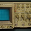 Oscilloscope Tektronix 2467B (années 1990)
