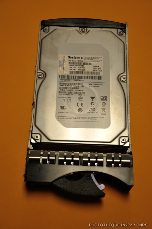 Disque dur SATA de 750 Go (2008)