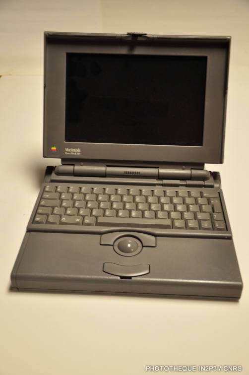 PowerBook 145 (1992)