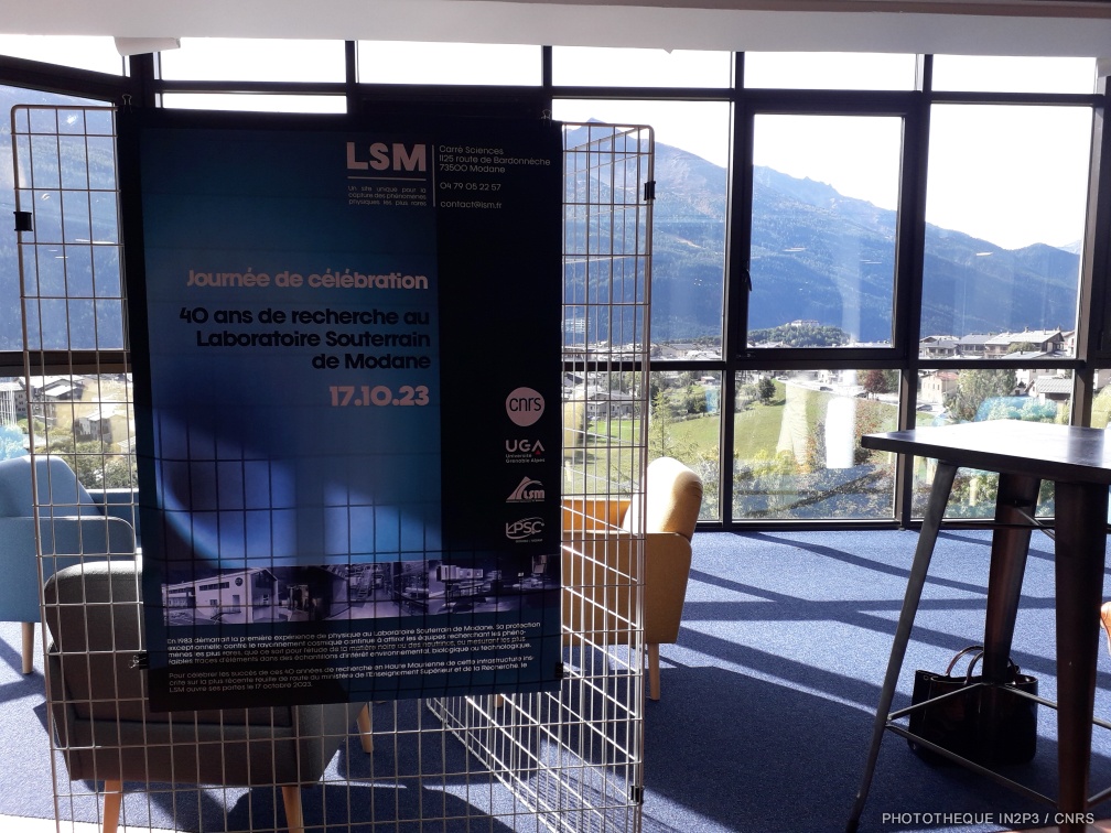 Le salon de réception du centre Paul Langevin d'Aussois (CAES du CNRS)
