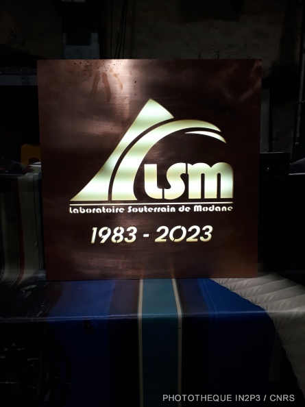 Plaque commémorative pour les 40 ans du LSM