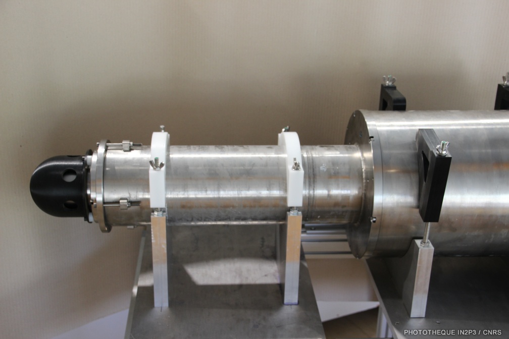 Mesures de la radioactivité du milieu marin à grande profondeur à l'aide d'un détecteur au Germanium de haute résolution