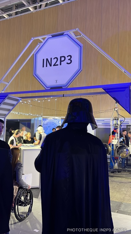 Entrée du stand IN2P3