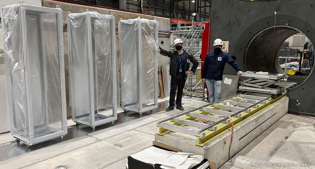 Premiers tests des prototypes de l’expérience MadMax dans l’aimant Morpurgo au CERN