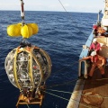 Détecter les neutrinos au fond des mers