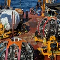 Déploiement de lignes ORCA du détecteur de neutrinos KM3NeT