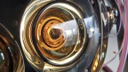 Zoom sur un photomultiplicateur composant un module optique KM3NeT
