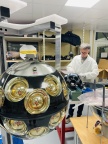 Salle de montage des modules optiques KM3NeT