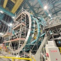 Vue de la structure du télescope LSST en cours d’assemblage