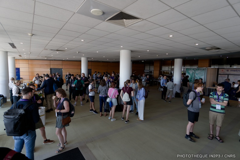 HEP-EPS_CoffeeBreak_20250709_01.jpg